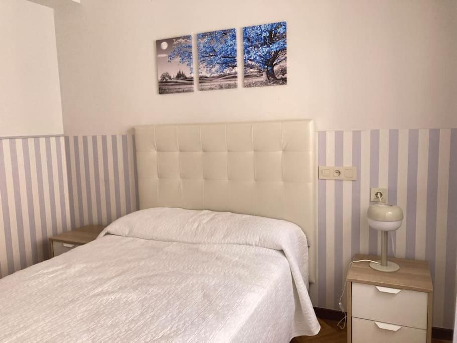 Centrico Apartamento De 2 Habitaciones By Bebalmy Oviedo Bagian luar foto